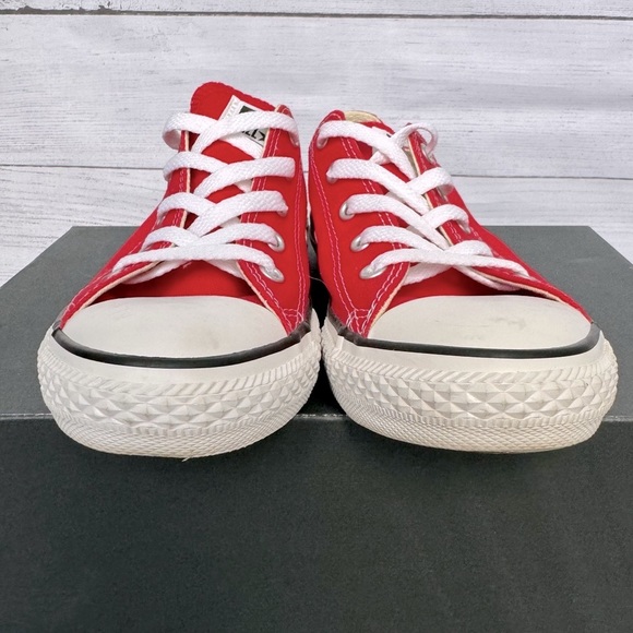 Converse Chuck Taylor Low in red women size 5 - Picture 5 of 8